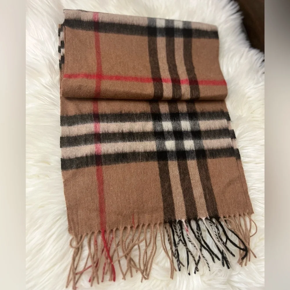 Burberry Classic Check Scarf in Brown and Tan. Excellent condition